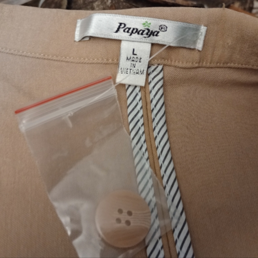 Papaya TAG Girls Blazer, RollUp- 3/4 to down sleeve, BttnUp, Collar, tan, L - Picture 3 of 11